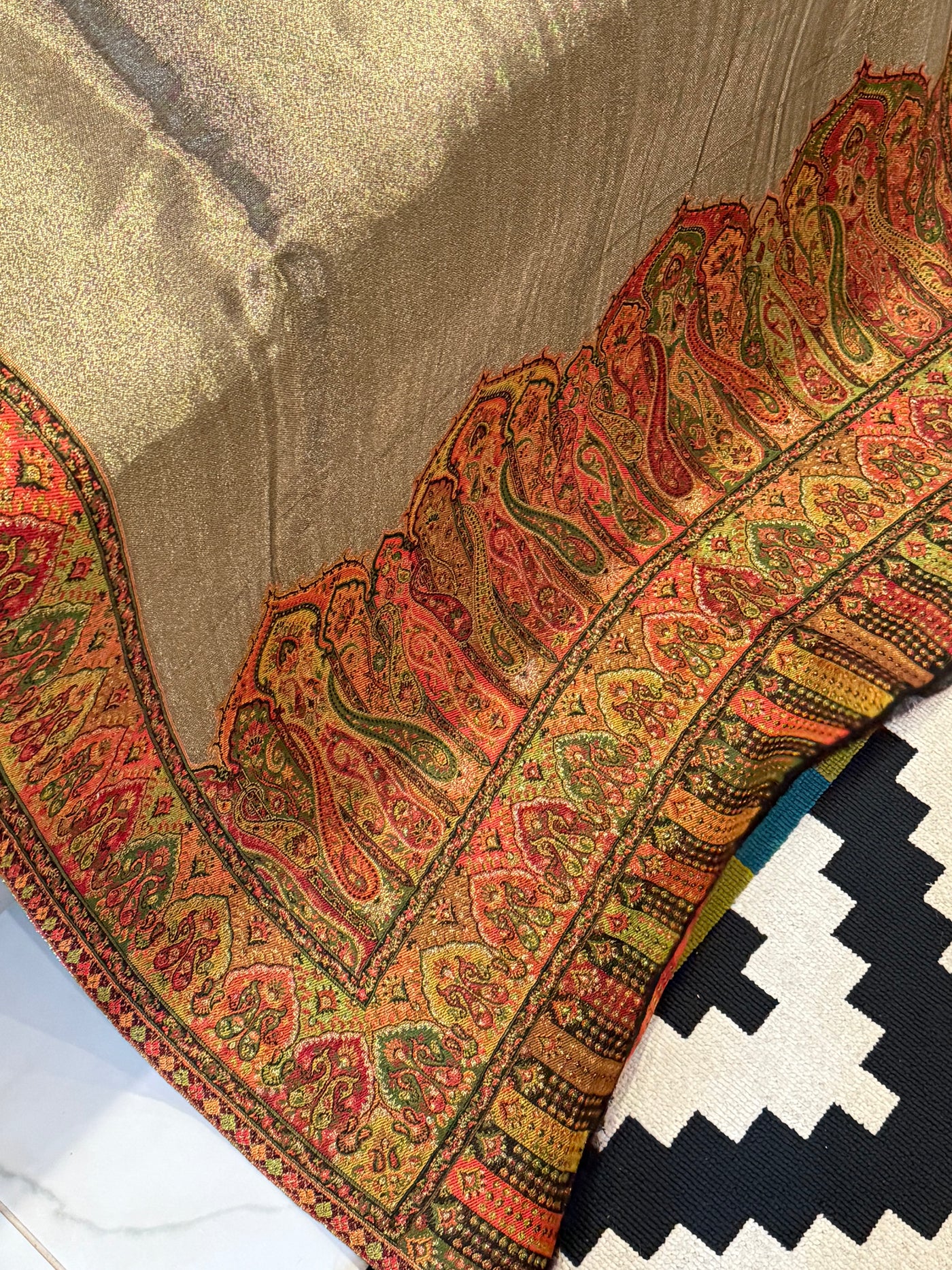 KANI PASHMINA MOON LIGHT SHAWL