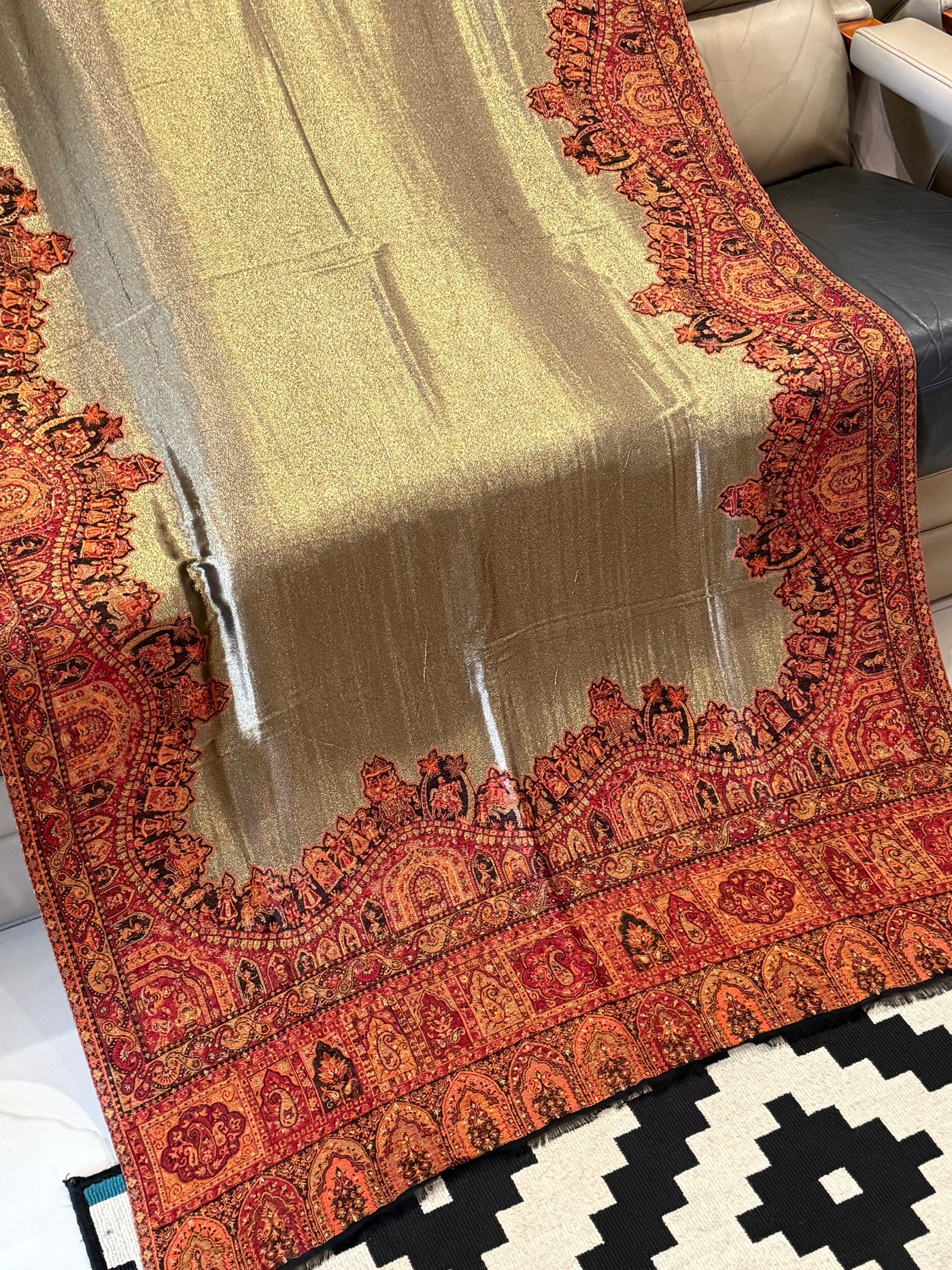 KANI PASHMINA MOON LIGHT SHAWL