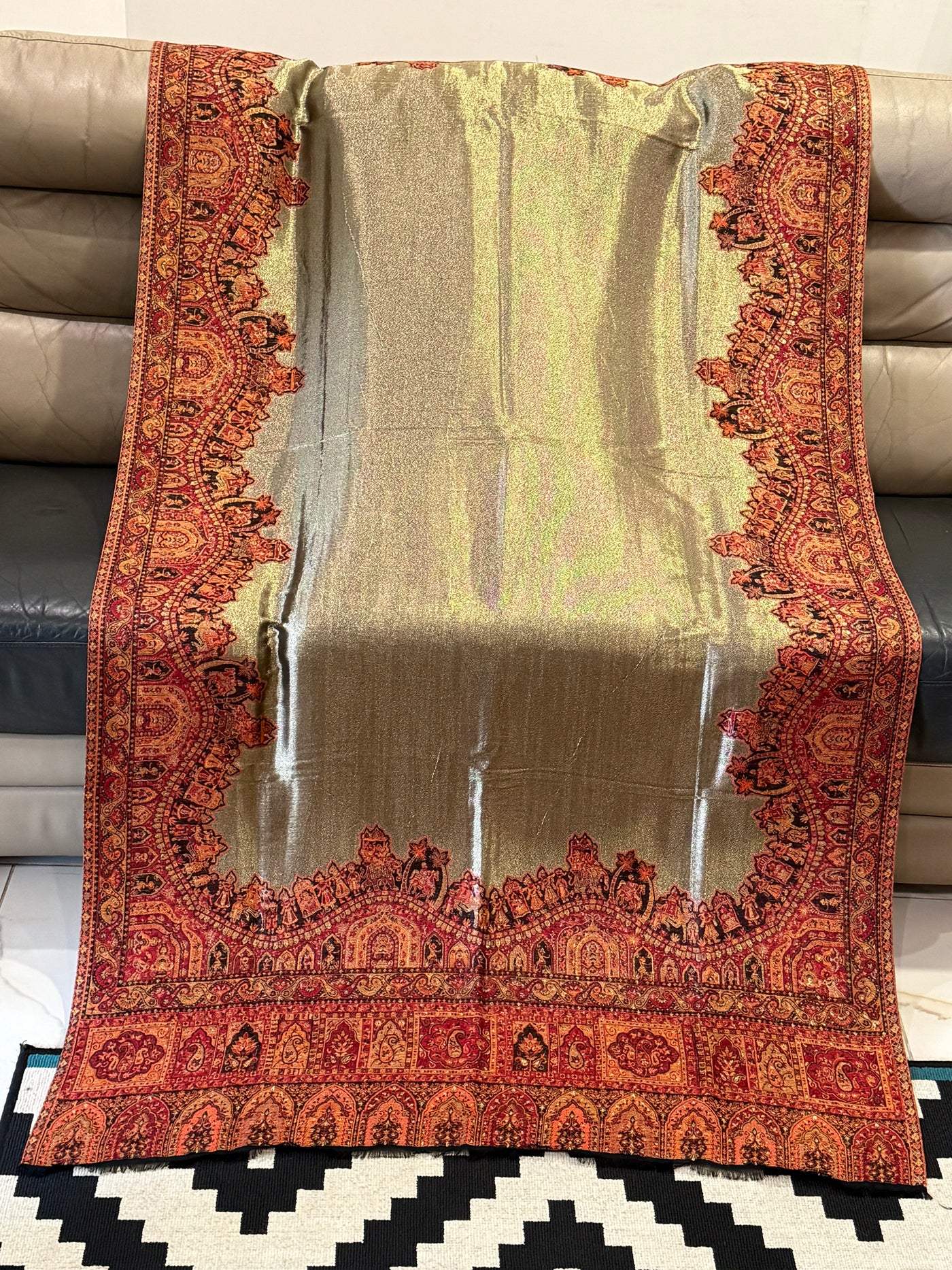 KANI PASHMINA MOON LIGHT SHAWL