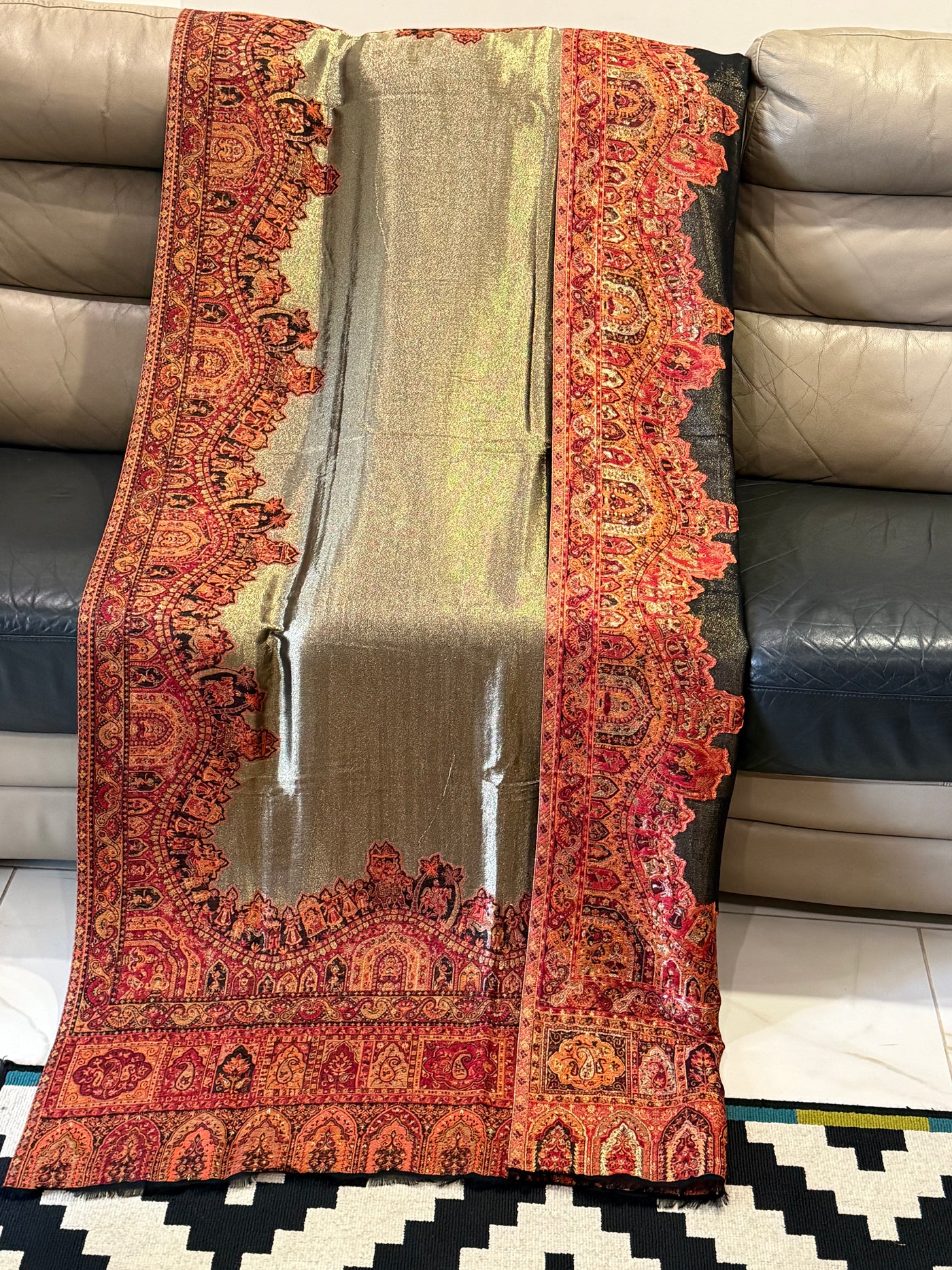 KANI PASHMINA MOON LIGHT SHAWL