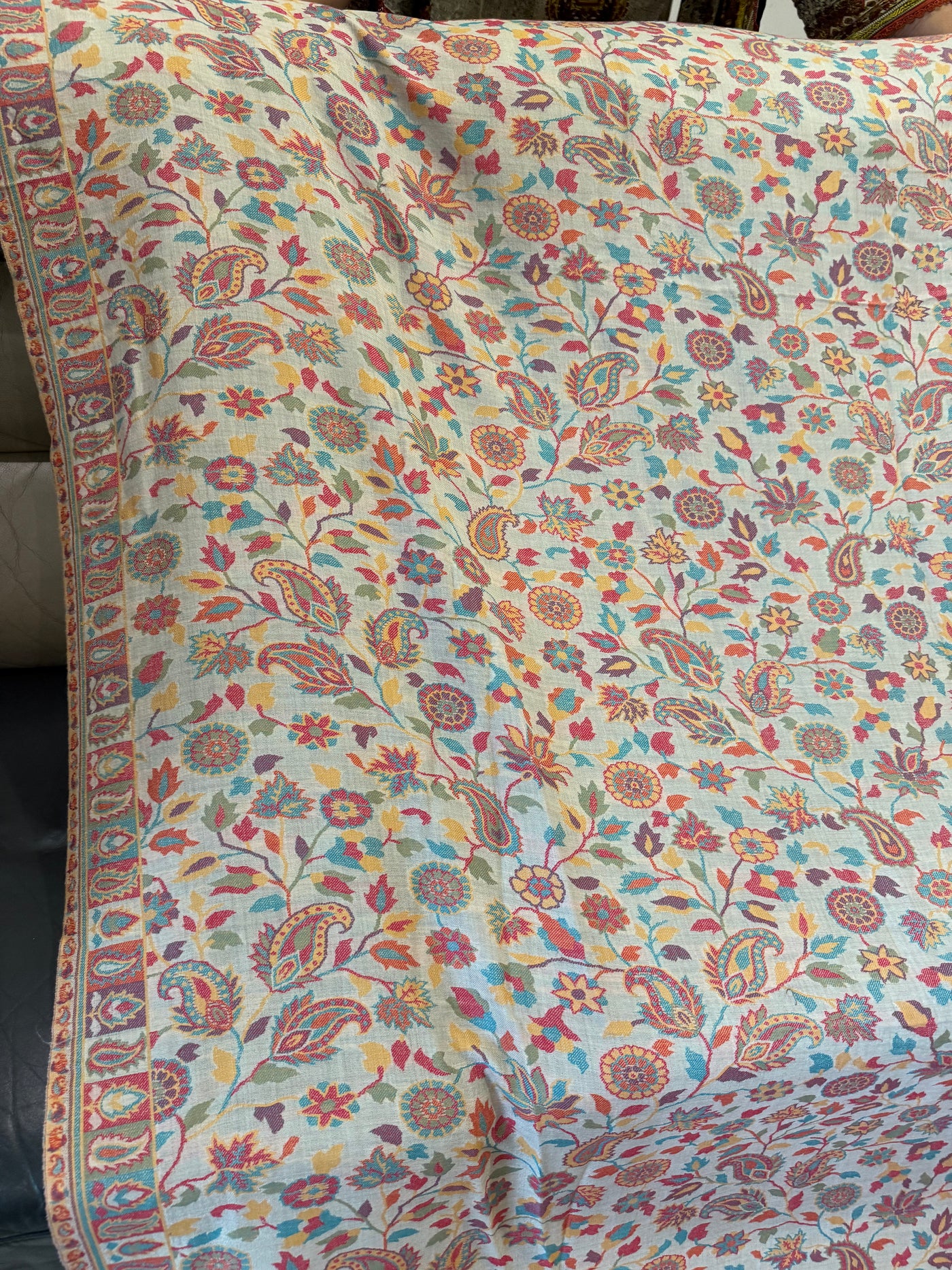 KANI PASHMINA PREMIUM