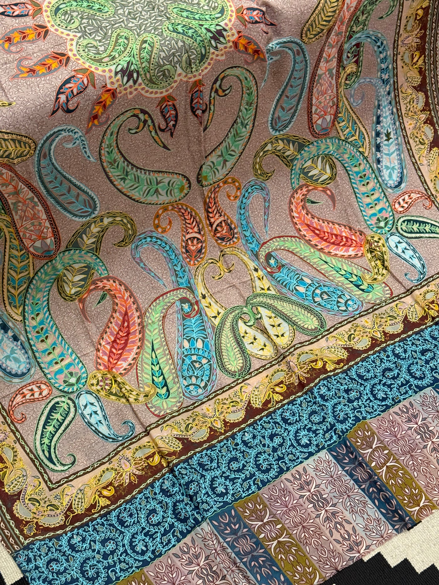 Kalamkari shawl