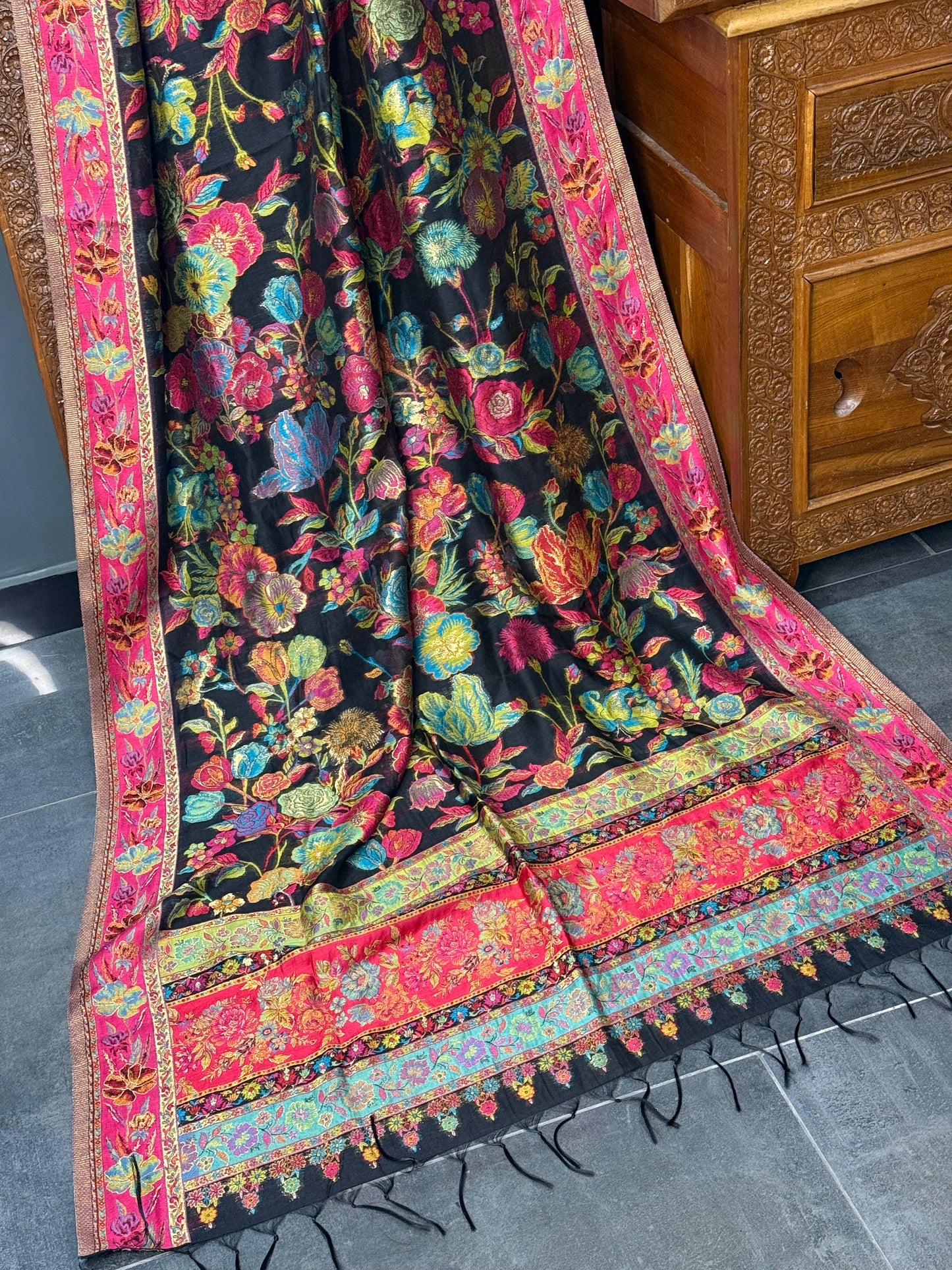 NOOR-E-KANI