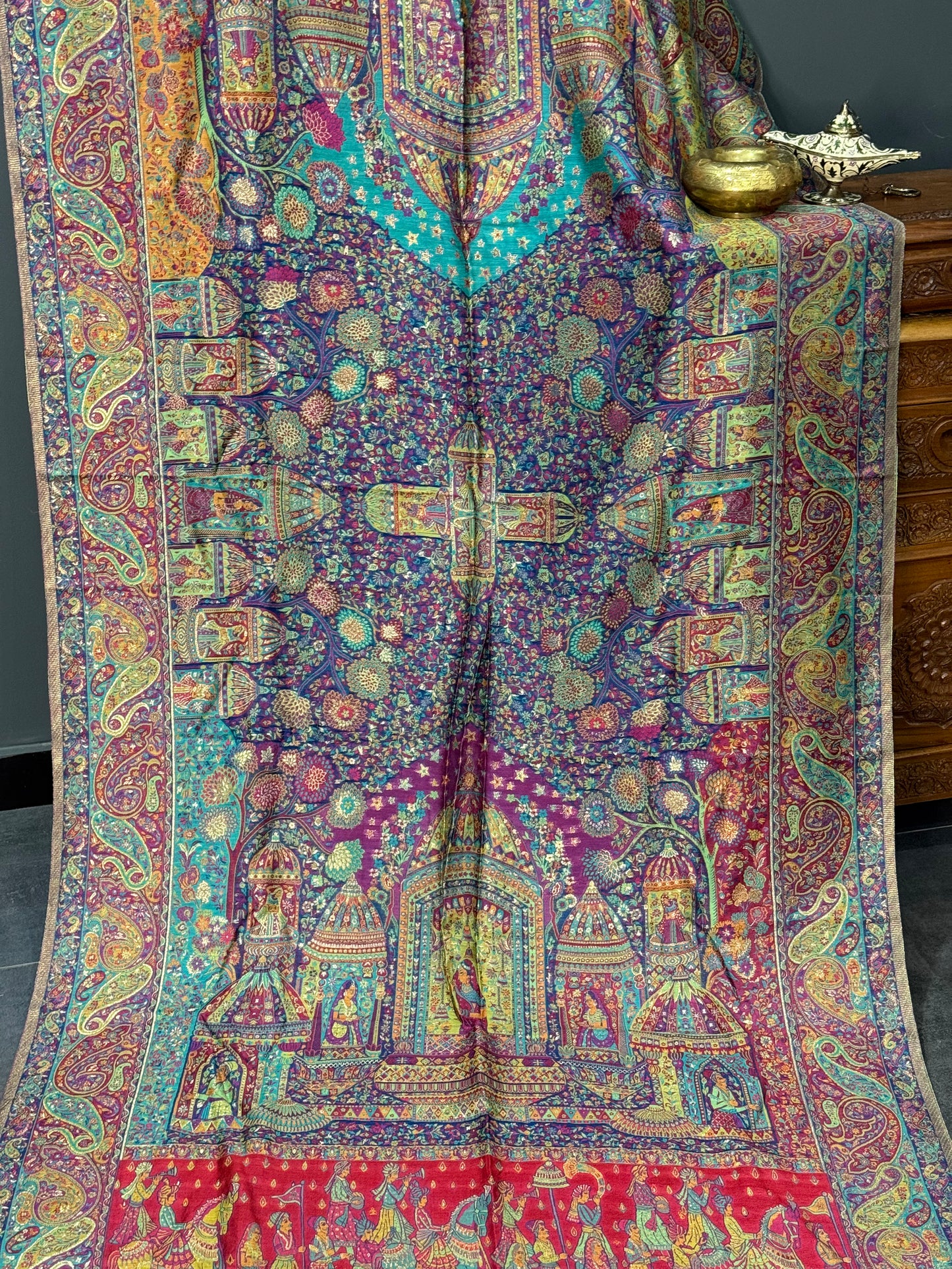 NOOR-E-KANI