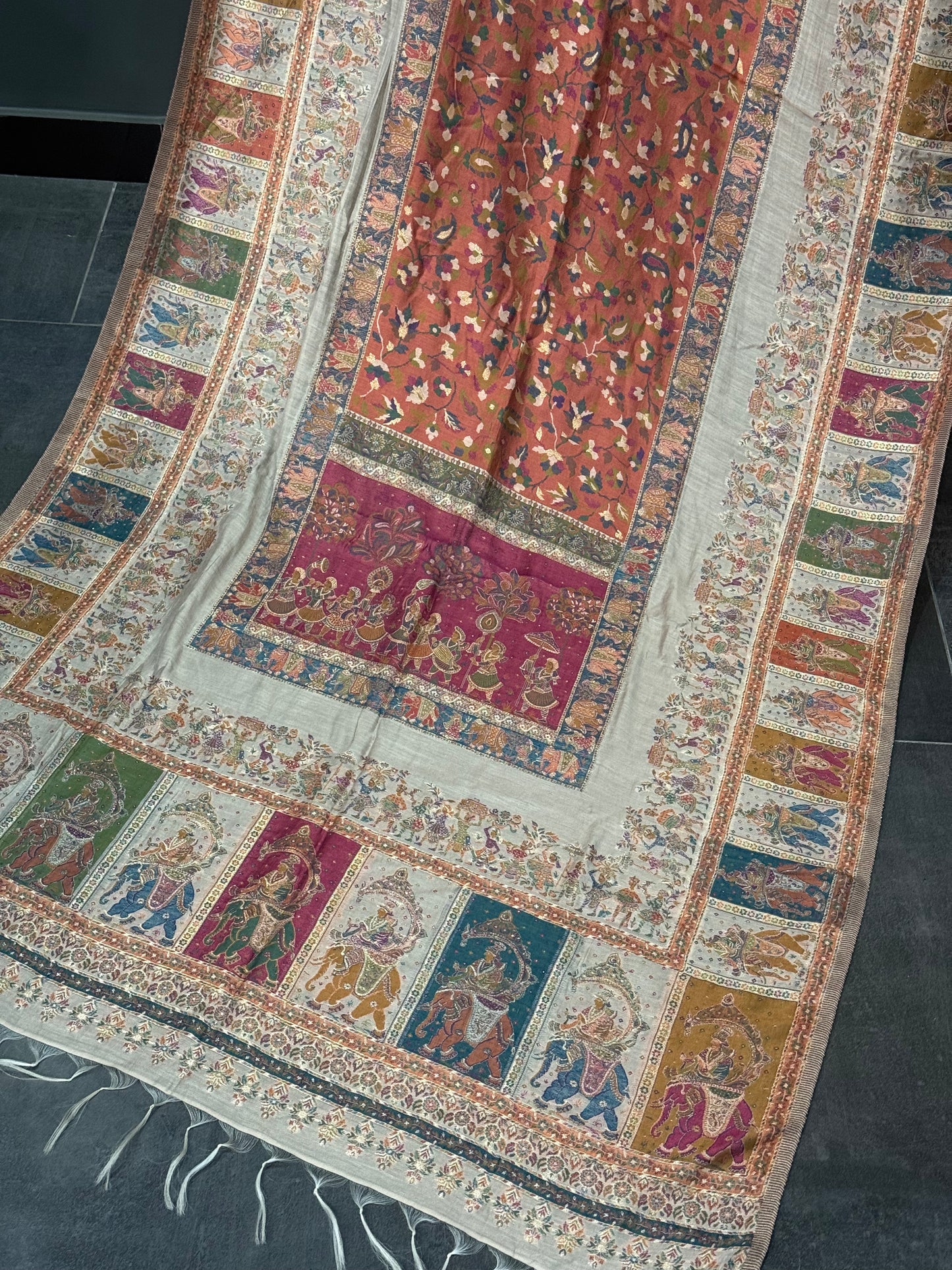 NOOR-E-KANI
